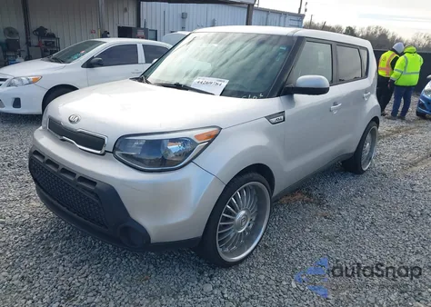 2015 Kia Soul z USA, uszkodzony, nr VIN KNDJN2A21F7803840